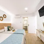 Romerito 3* مالقة